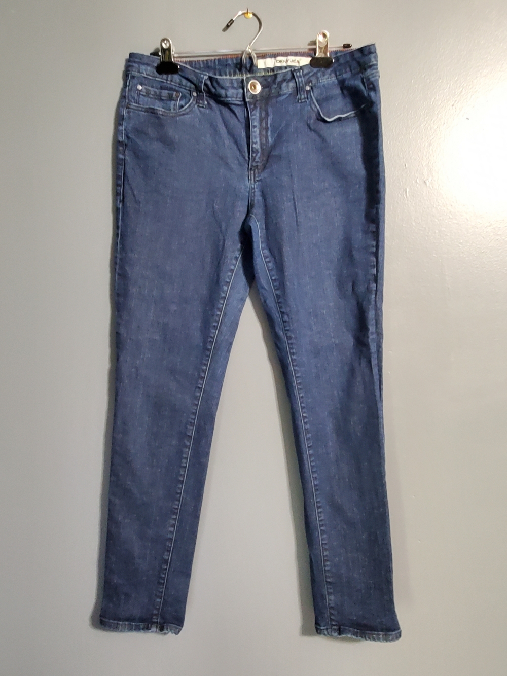 DKNY Classic Dark Blue Skinny Jeans Women's Size 12